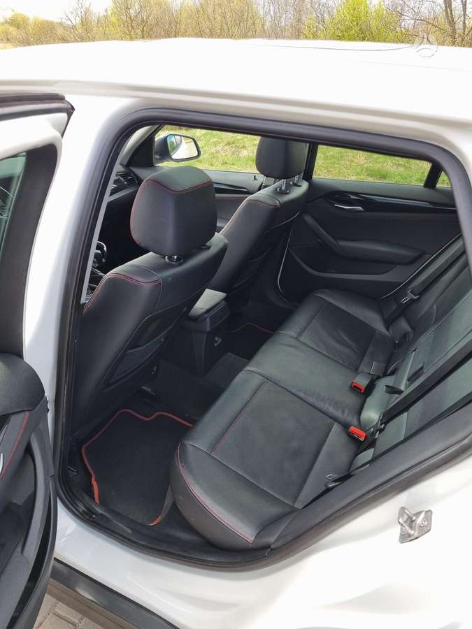 BMW X1 2013 — photo 15