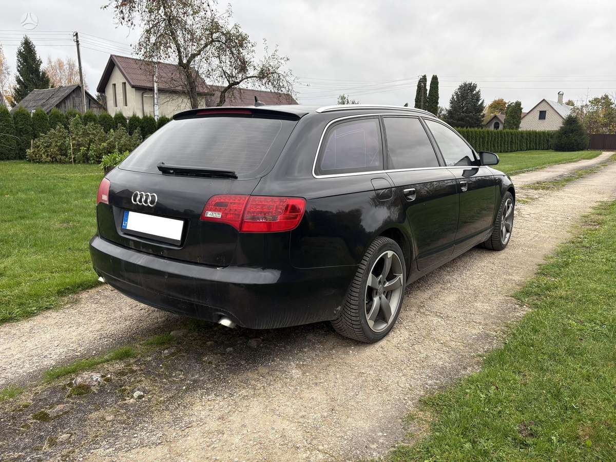 Audi A6 2007 — салон