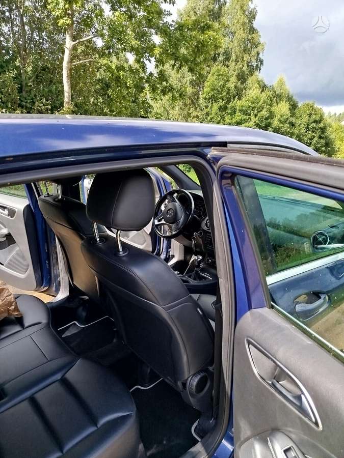 Mercedes-Benz B180 2012 — photo 7