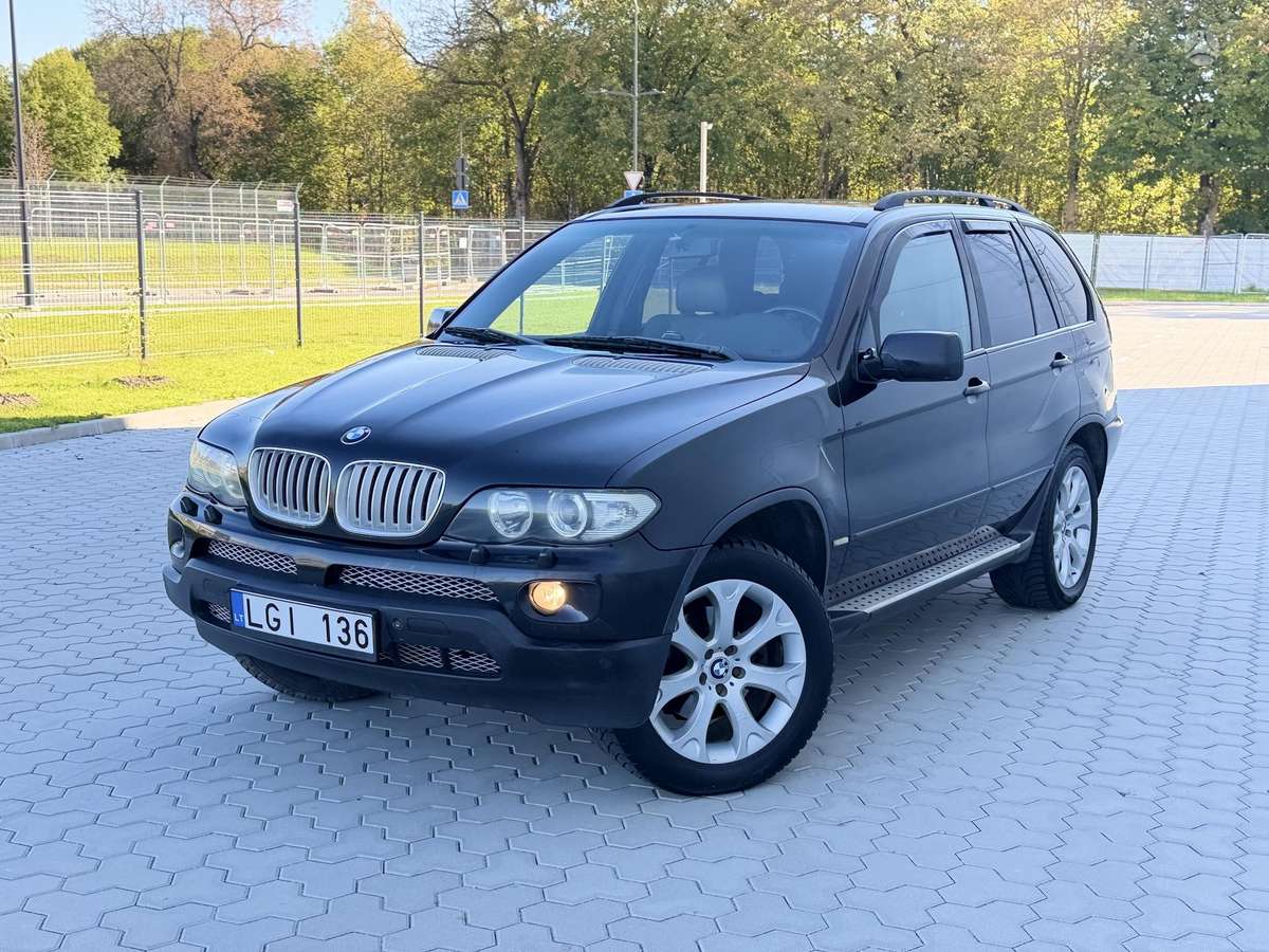 BMW X5 2005 — вигляд ззаду