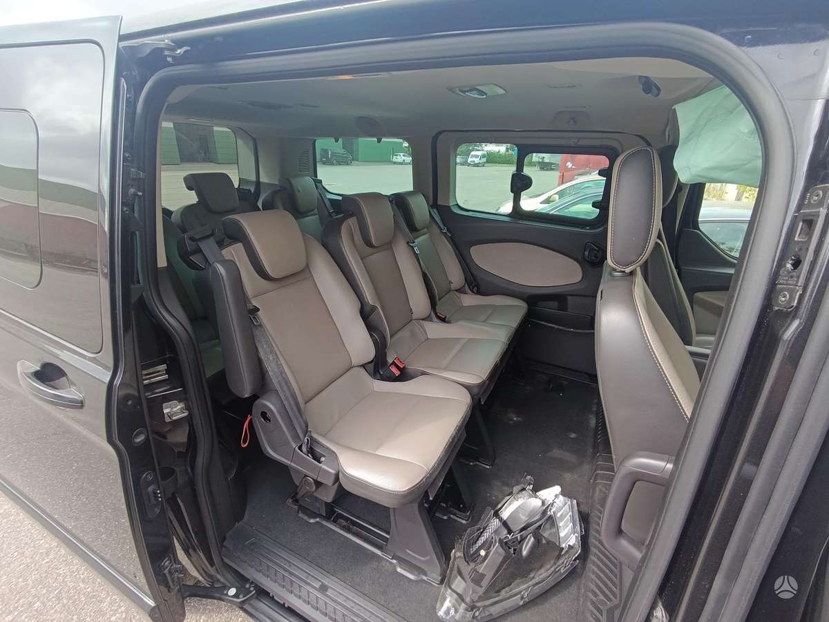 Ford Tourneo 2014 — photo 10