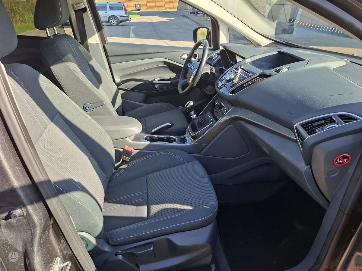 Ford C-MAX 2015 — фото 12