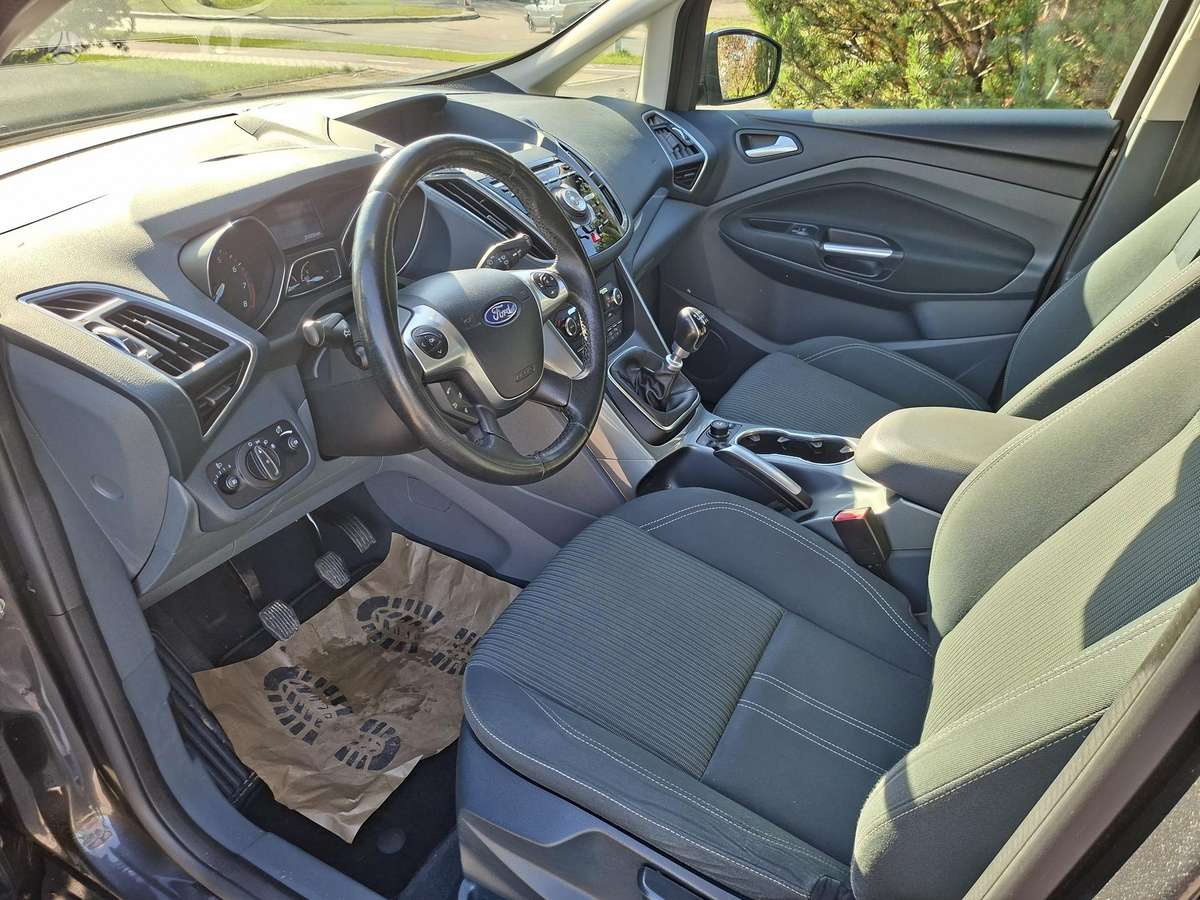 Ford C-MAX 2015 — фото 13