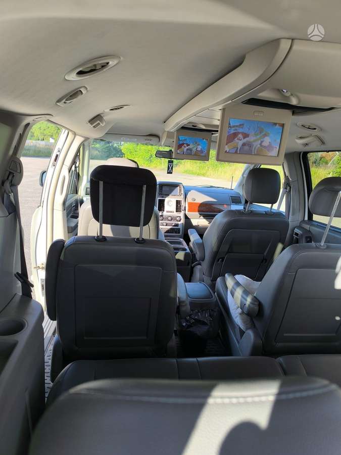 Chrysler Town 2008 — photo 7