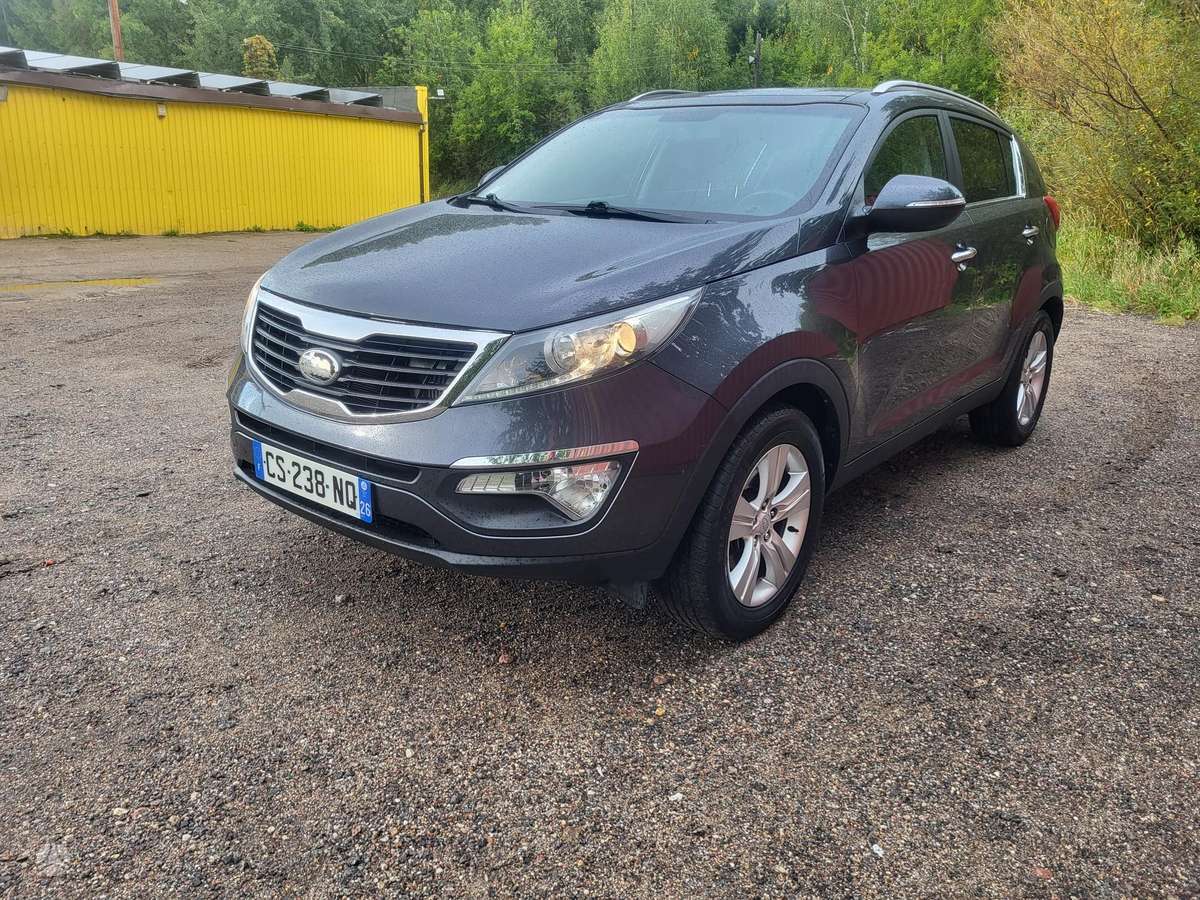 Kia Sportage 2013 — вигляд ззаду