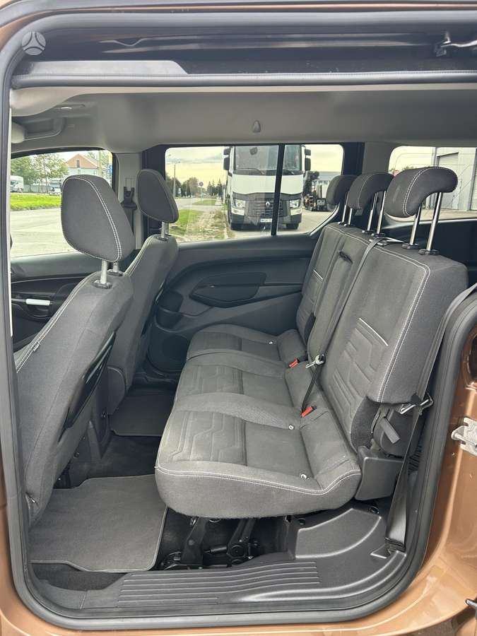 Ford Tourneo 2014 — photo 10
