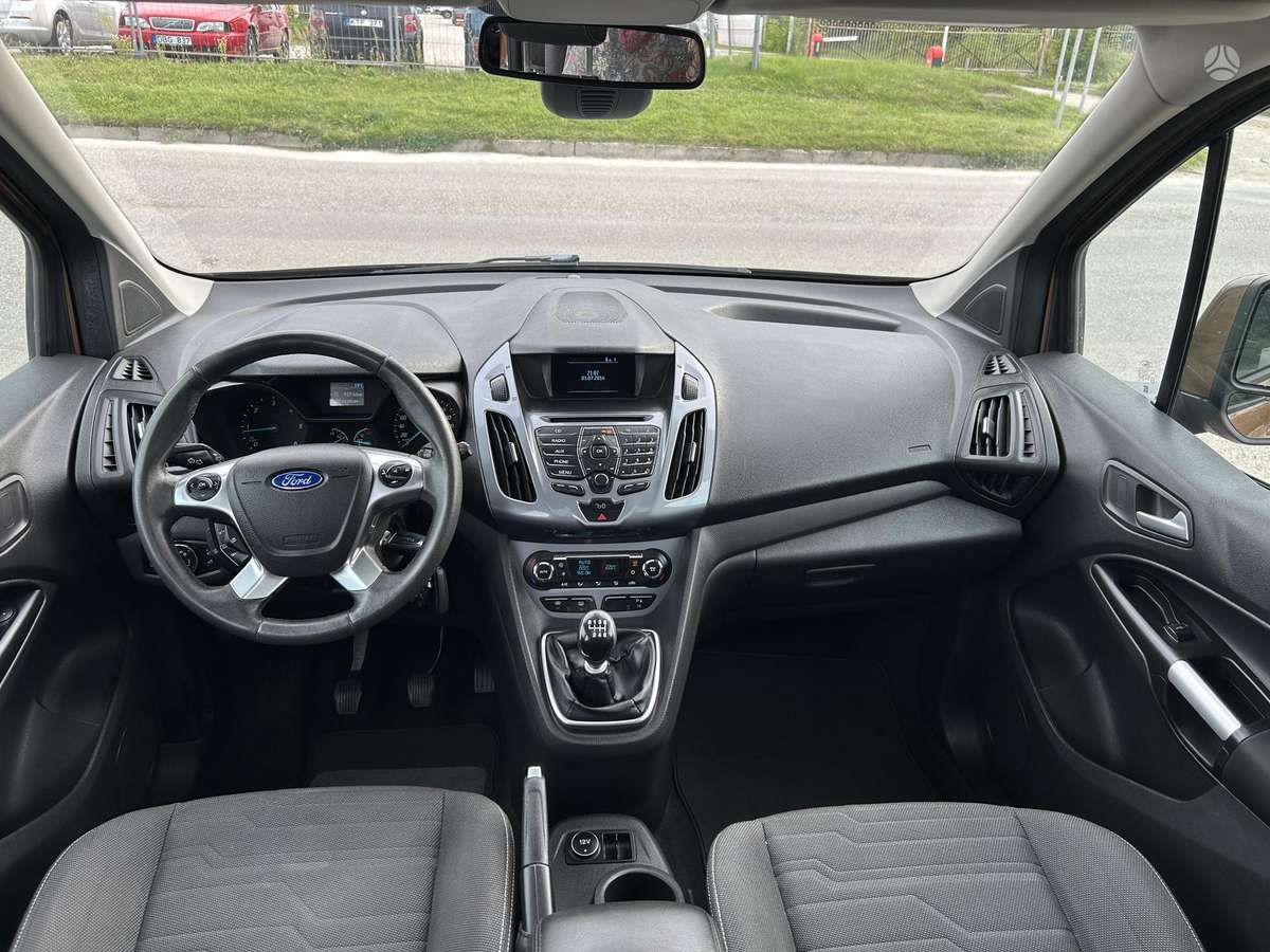 Ford Tourneo 2014 — photo 8
