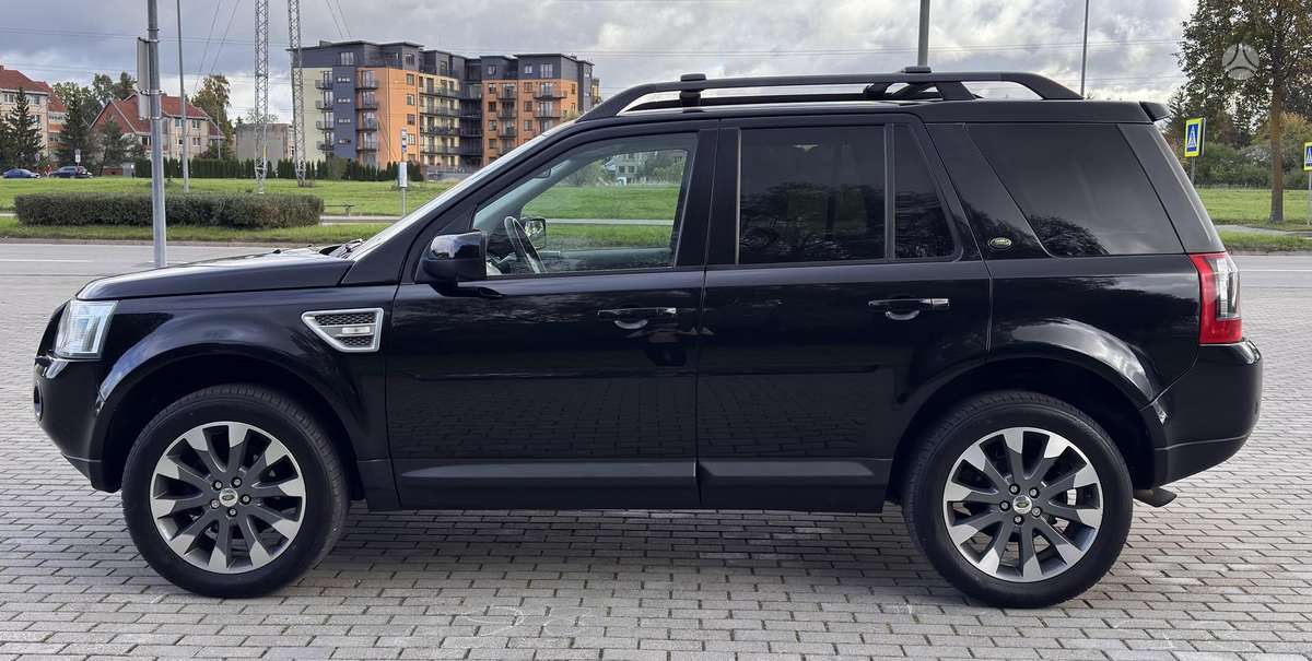 Land Rover 2010 — двигун 2197 cm³, 150 HP (110kW)