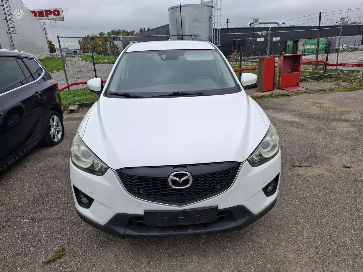 Mazda CX-5 2013 — вигляд ззаду