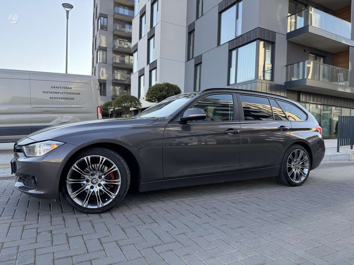 BMW 320 2013 — photo 11