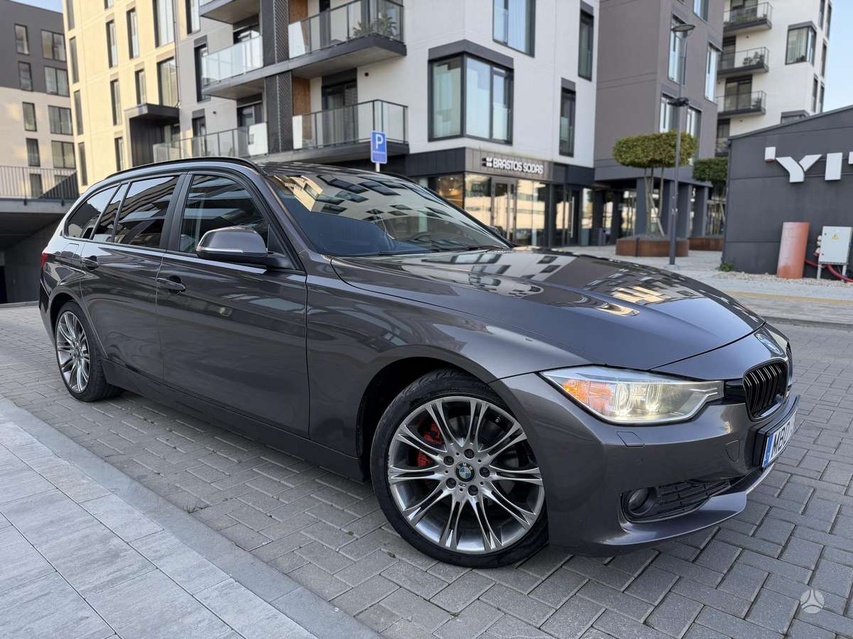BMW 320 2013 — photo 13