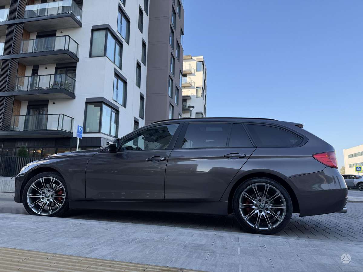 BMW 320 2013 — photo 20