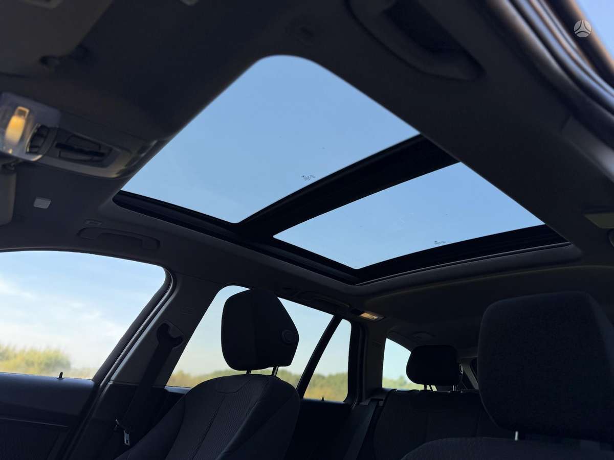 BMW 320 2013 — photo 24
