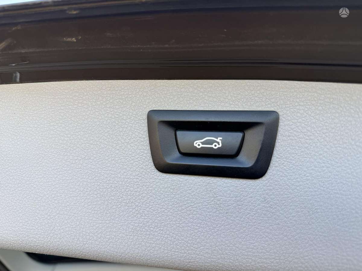 BMW 320 2013 — photo 32