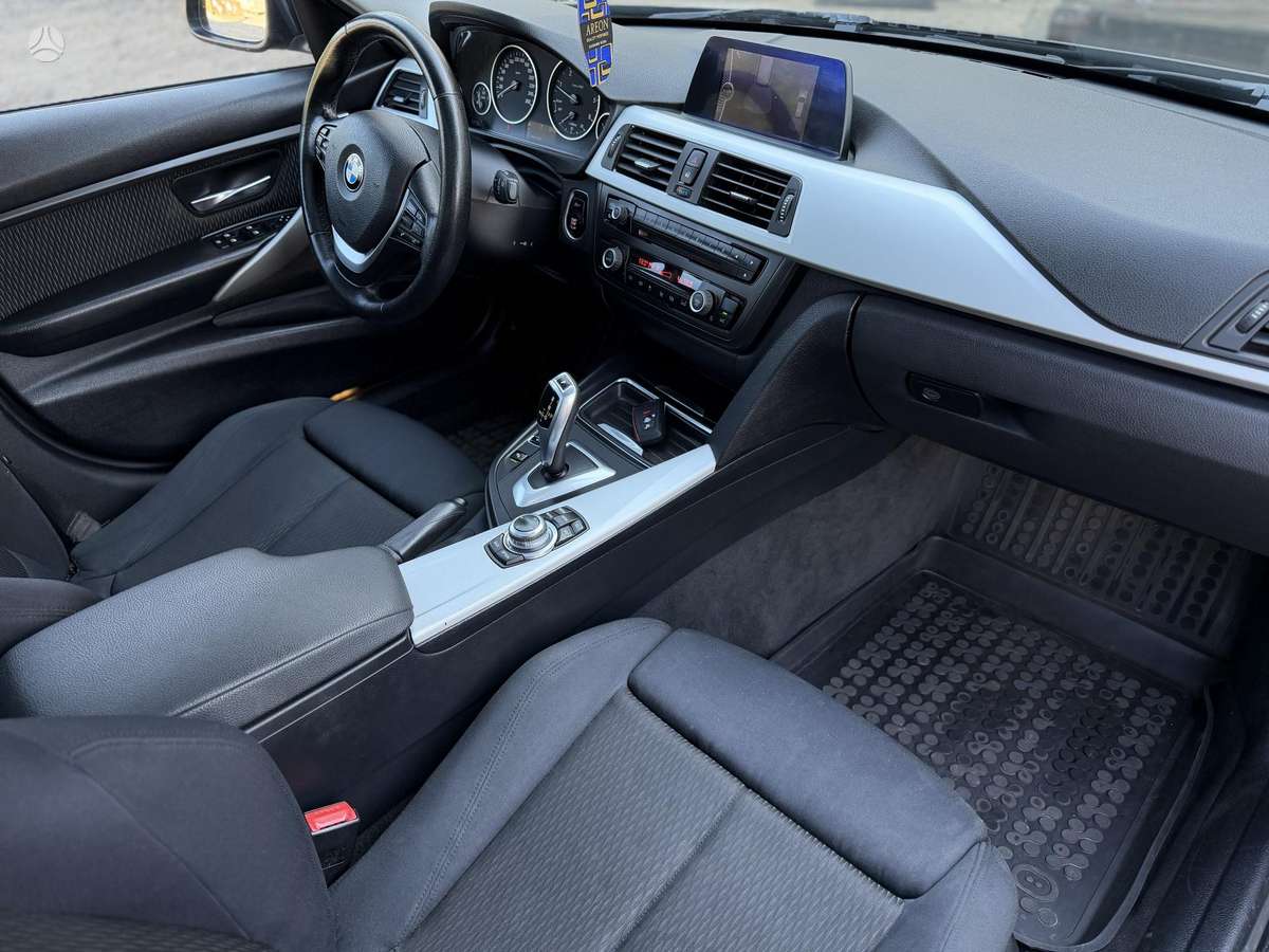 BMW 320 2013 — photo 33
