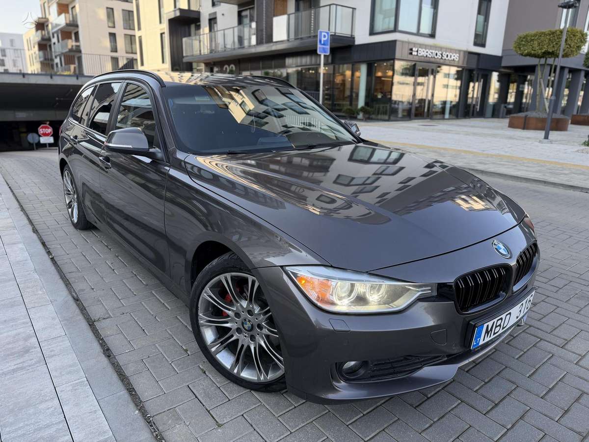 BMW 320 2013 — photo 9