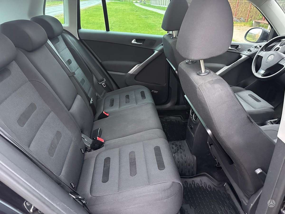 Volkswagen Tiguan 2009 — photo 11