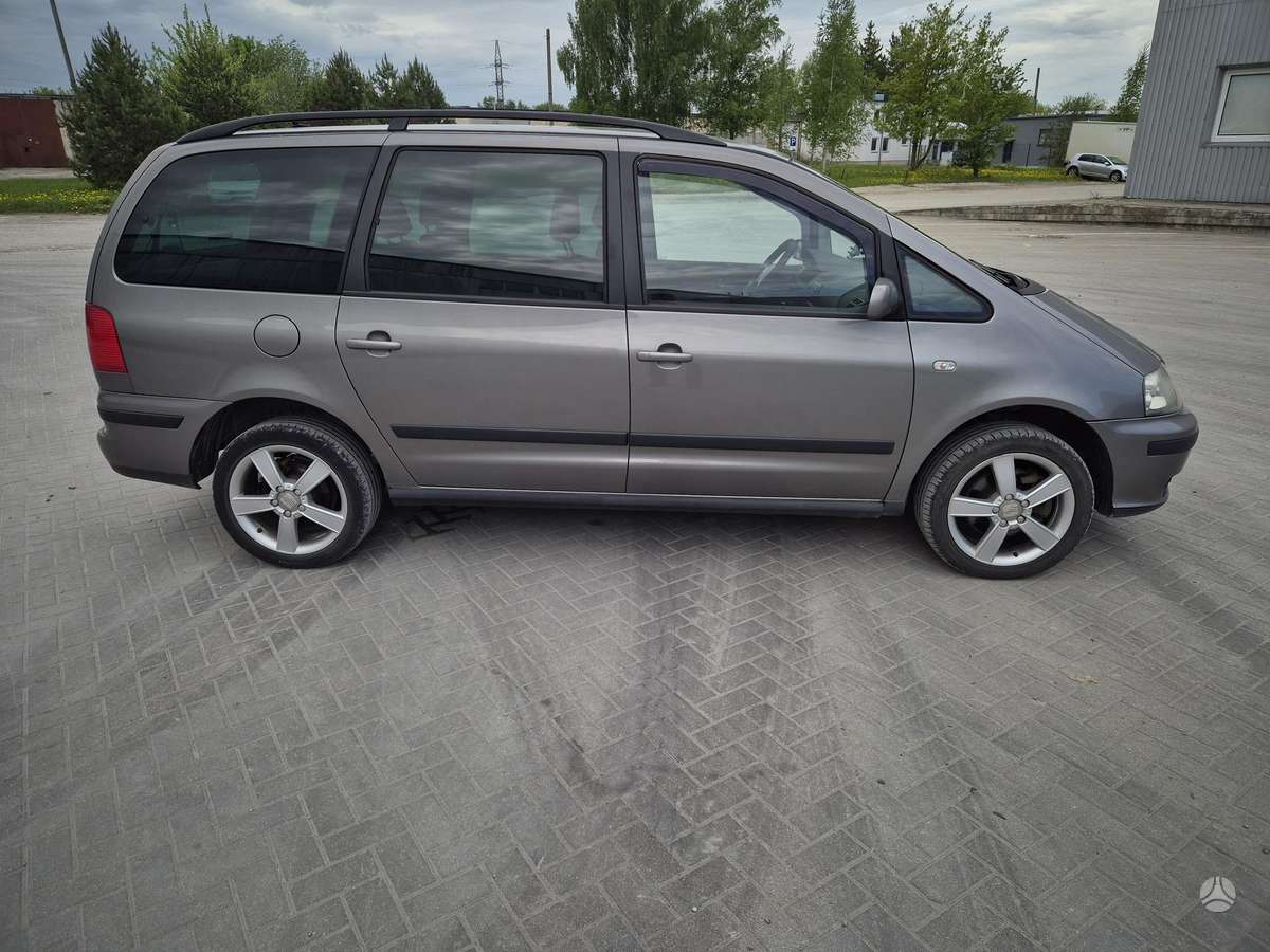 Seat Alhambra 2006 — photo 6