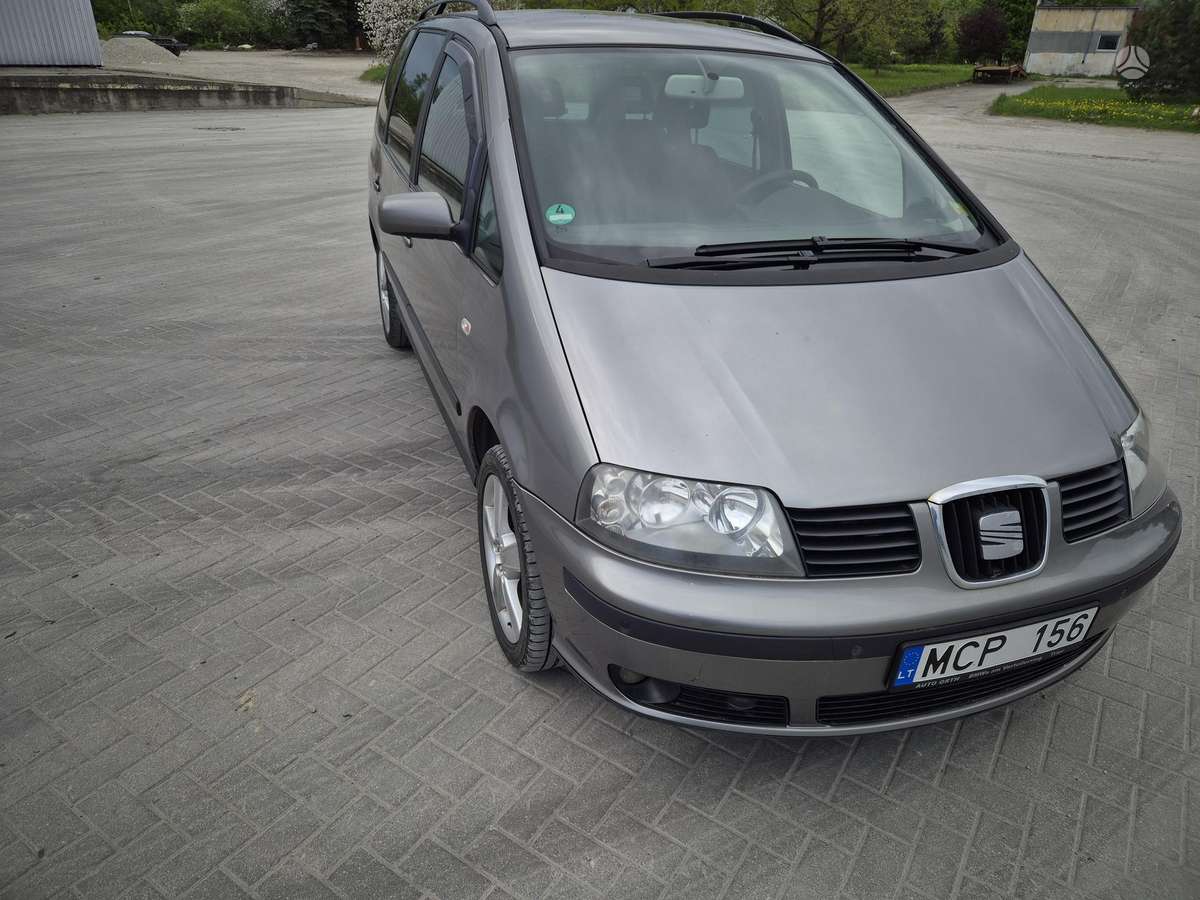 Seat Alhambra 2006 — photo 7
