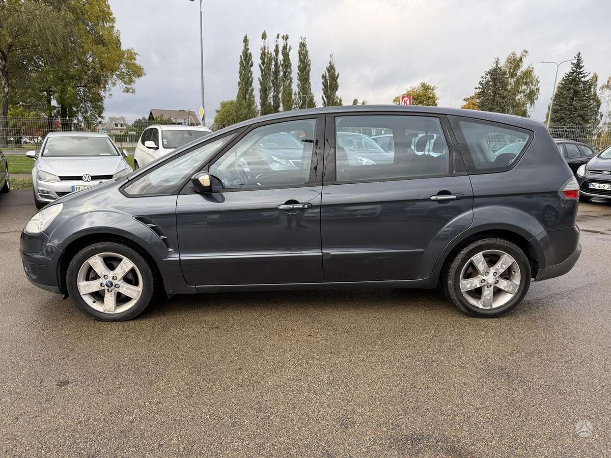 Ford S-MAX 2008 — interior