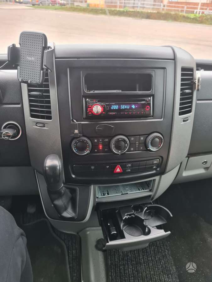 Mercedes-Benz Sprinter 2009 — photo 10