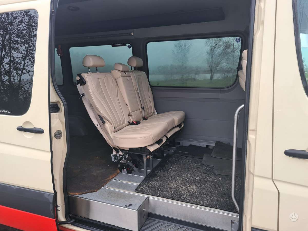 Mercedes-Benz Sprinter 2009 — photo 11