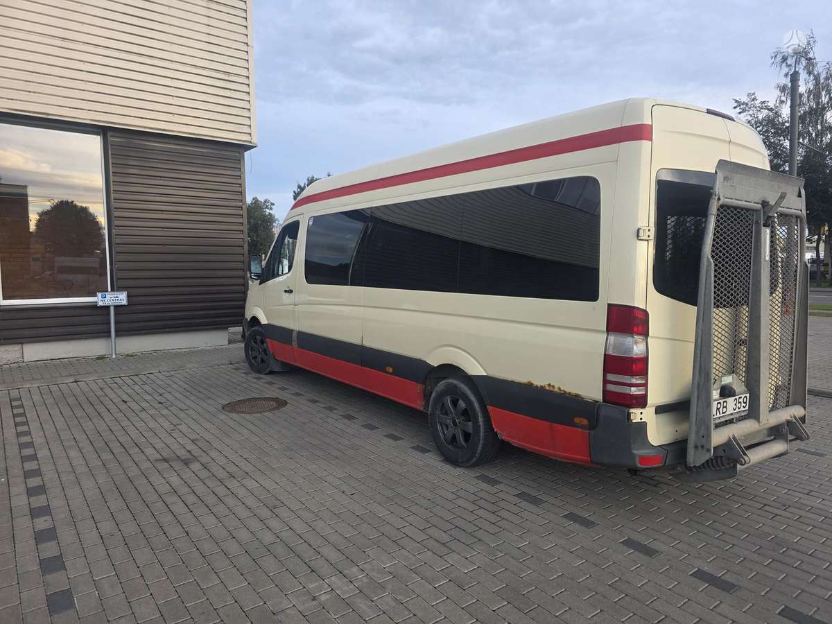 Mercedes-Benz Sprinter 2009 — photo 7