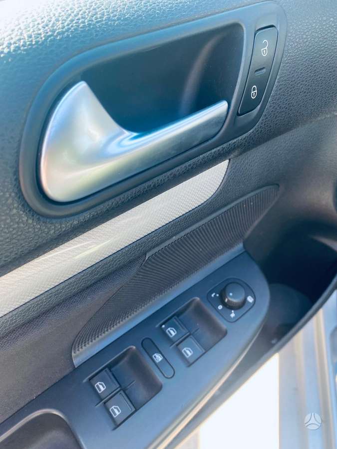 Volkswagen Golf 2013 — photo 11