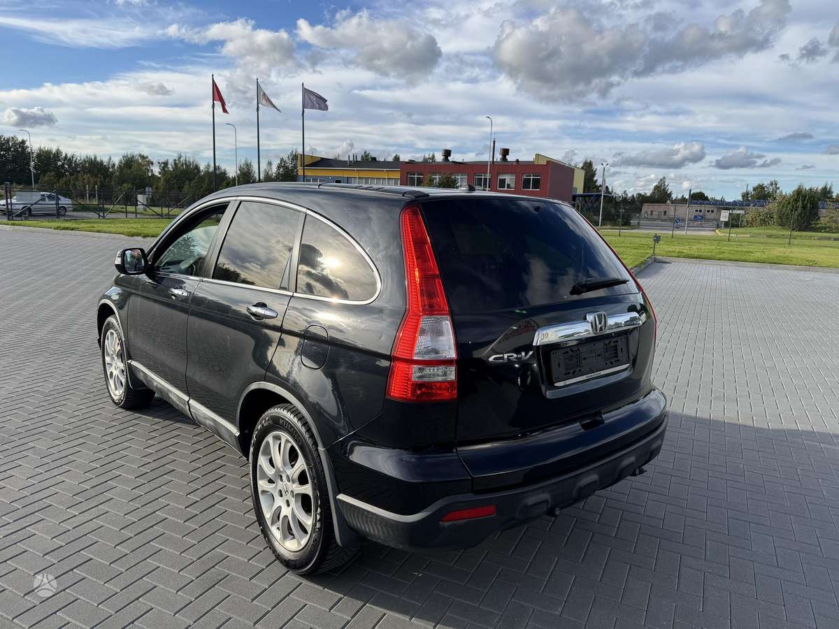 Honda CR-V 2009 — engine 2204 cm³, 140 HP (103kW)