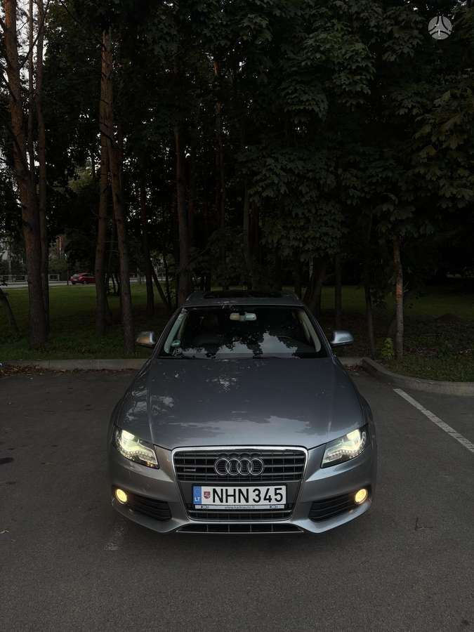 Audi A4 2008 — interior