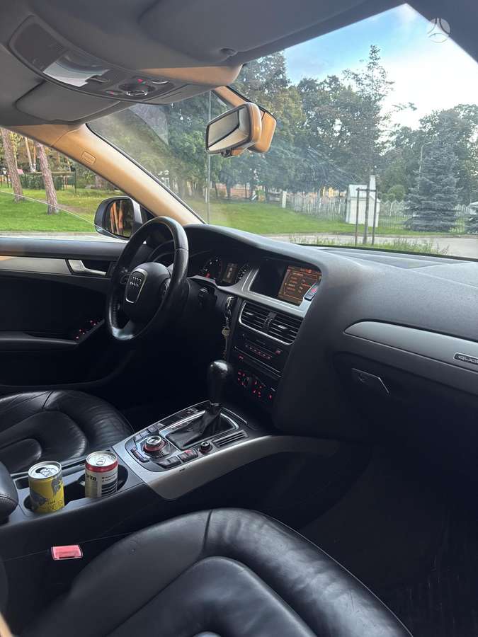 Audi A4 2008 — photo 8