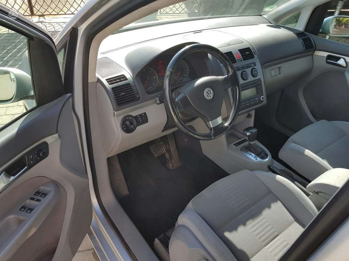 Volkswagen Touran 2007 — photo 8