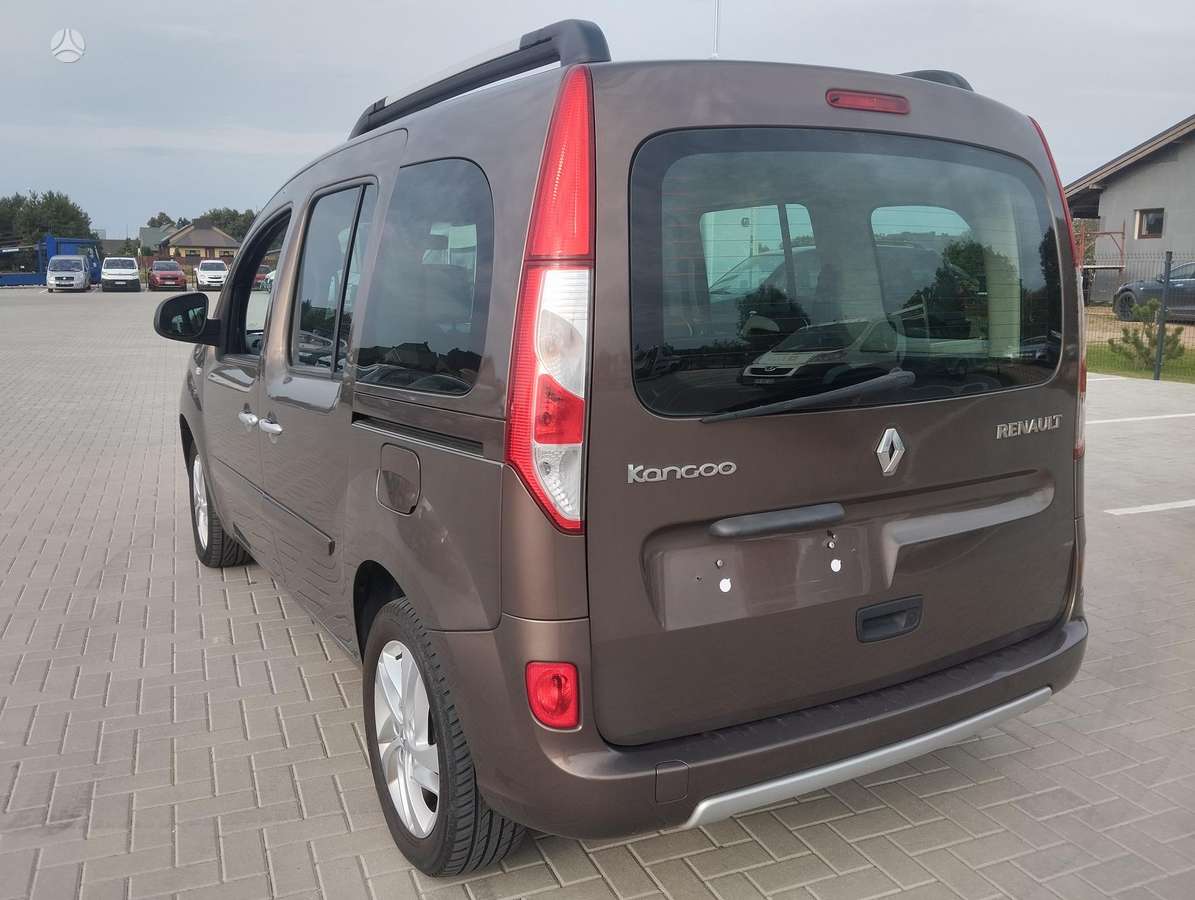 Renault Kangoo 2014 — interior