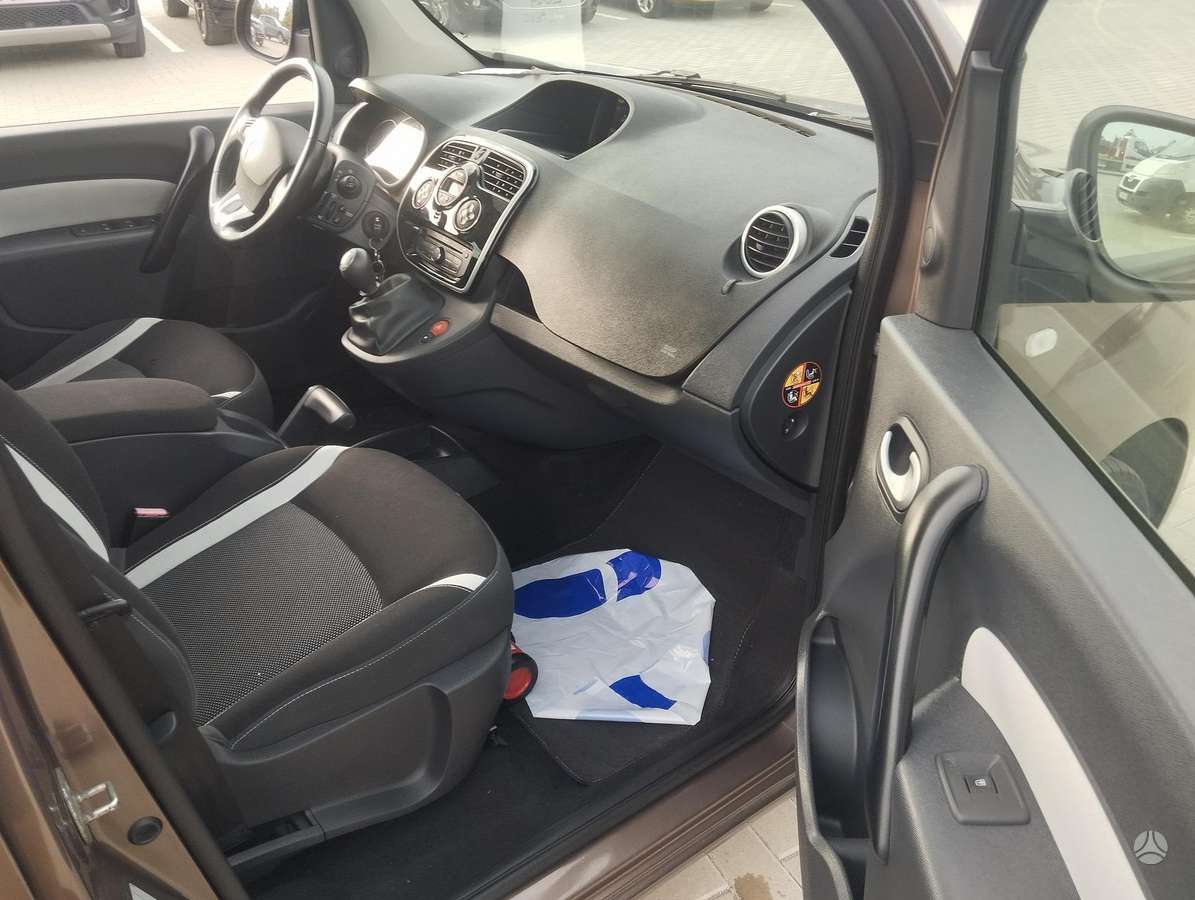 Renault Kangoo 2014 — photo 9
