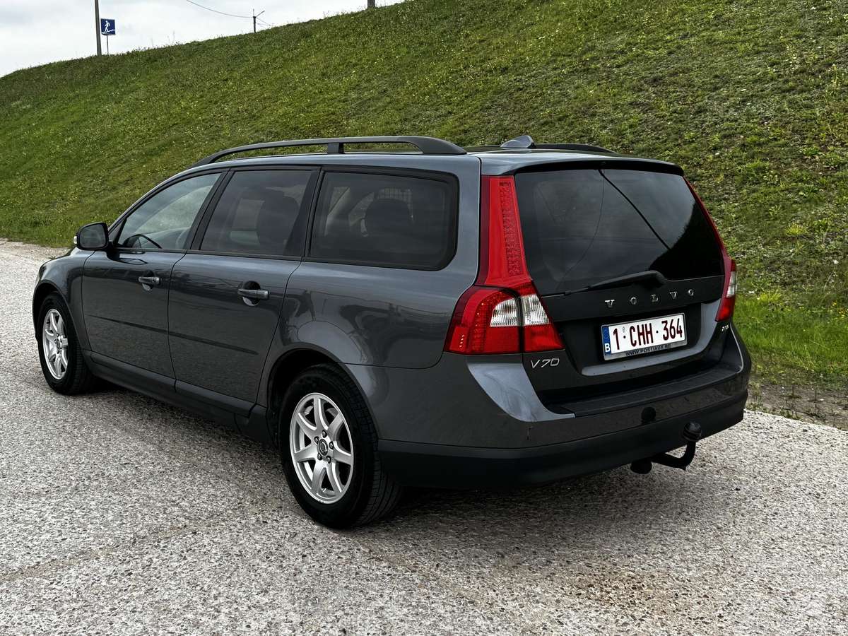 Volvo V70 2008 — photo 7