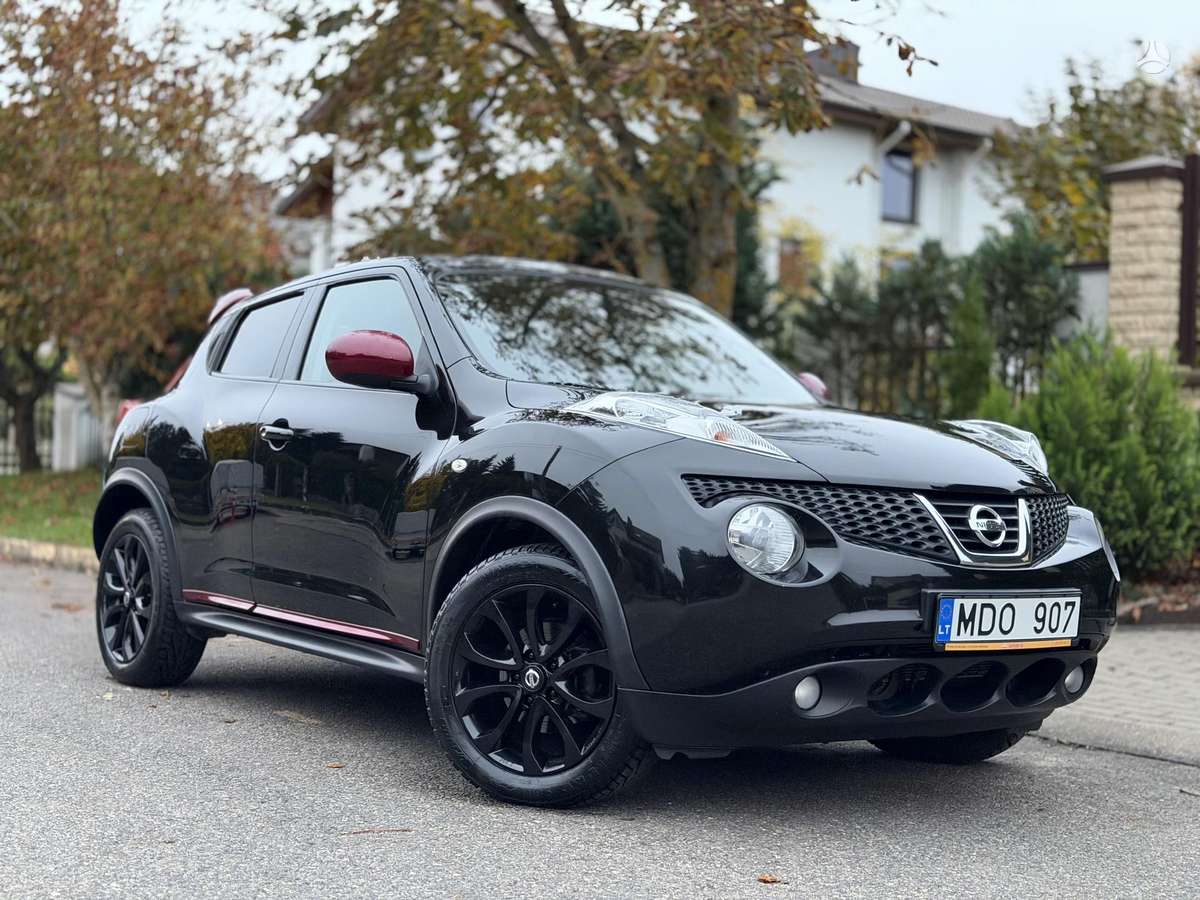 Nissan Juke 2014 — engine 1618 cm³, 190 HP (140kW)