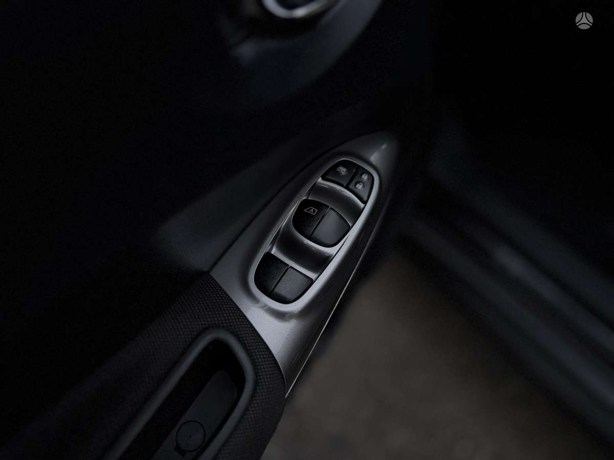 Nissan Juke 2014 — photo 42