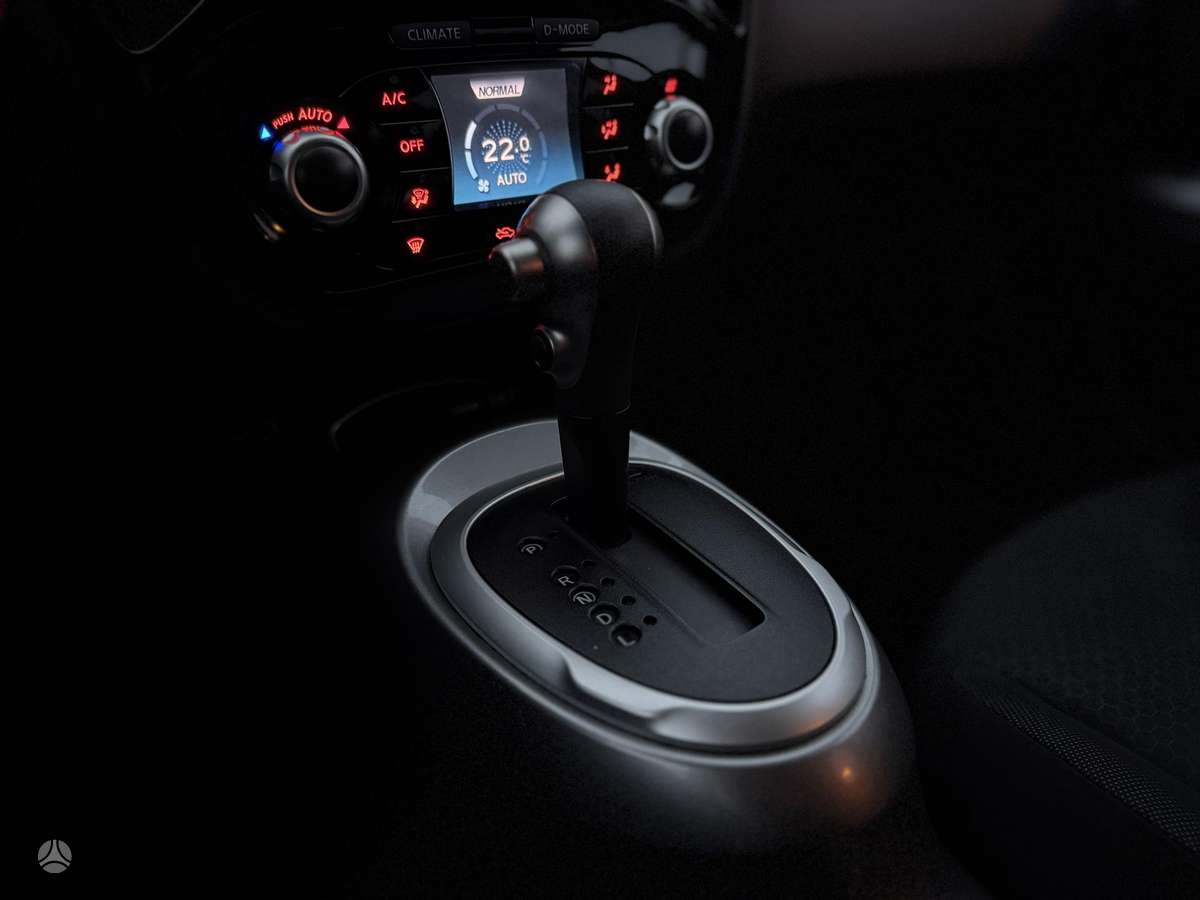 Nissan Juke 2014 — photo 57