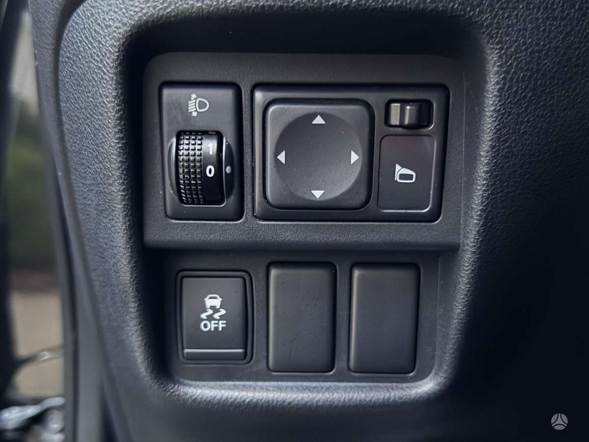 Nissan Juke 2014 — photo 58