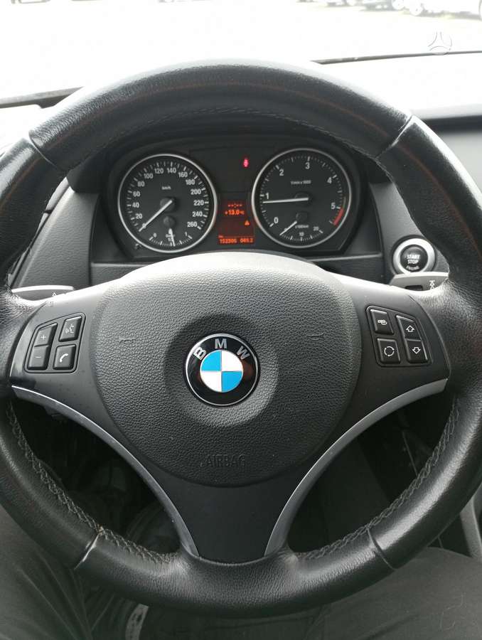 BMW X1 2009 — фото 15
