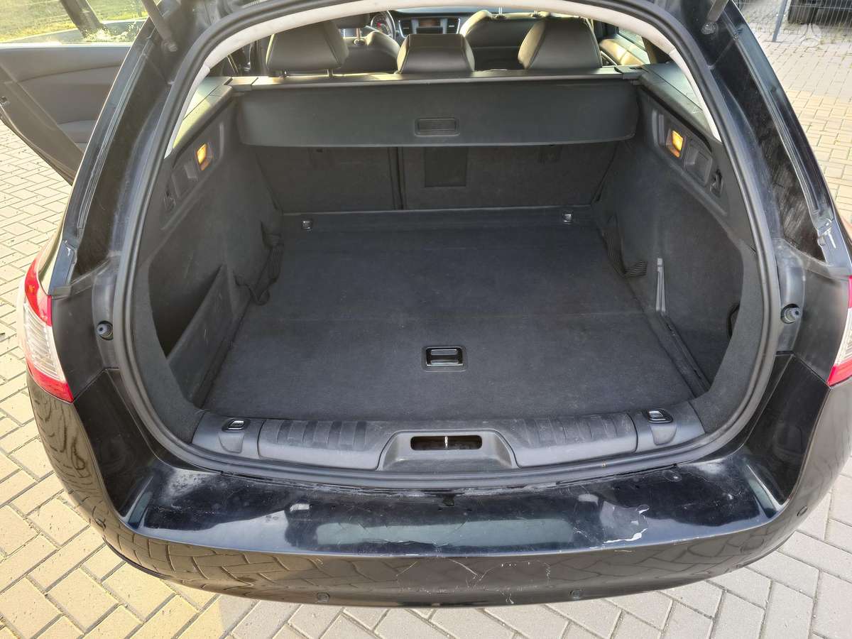 Peugeot 508 2012 — photo 9
