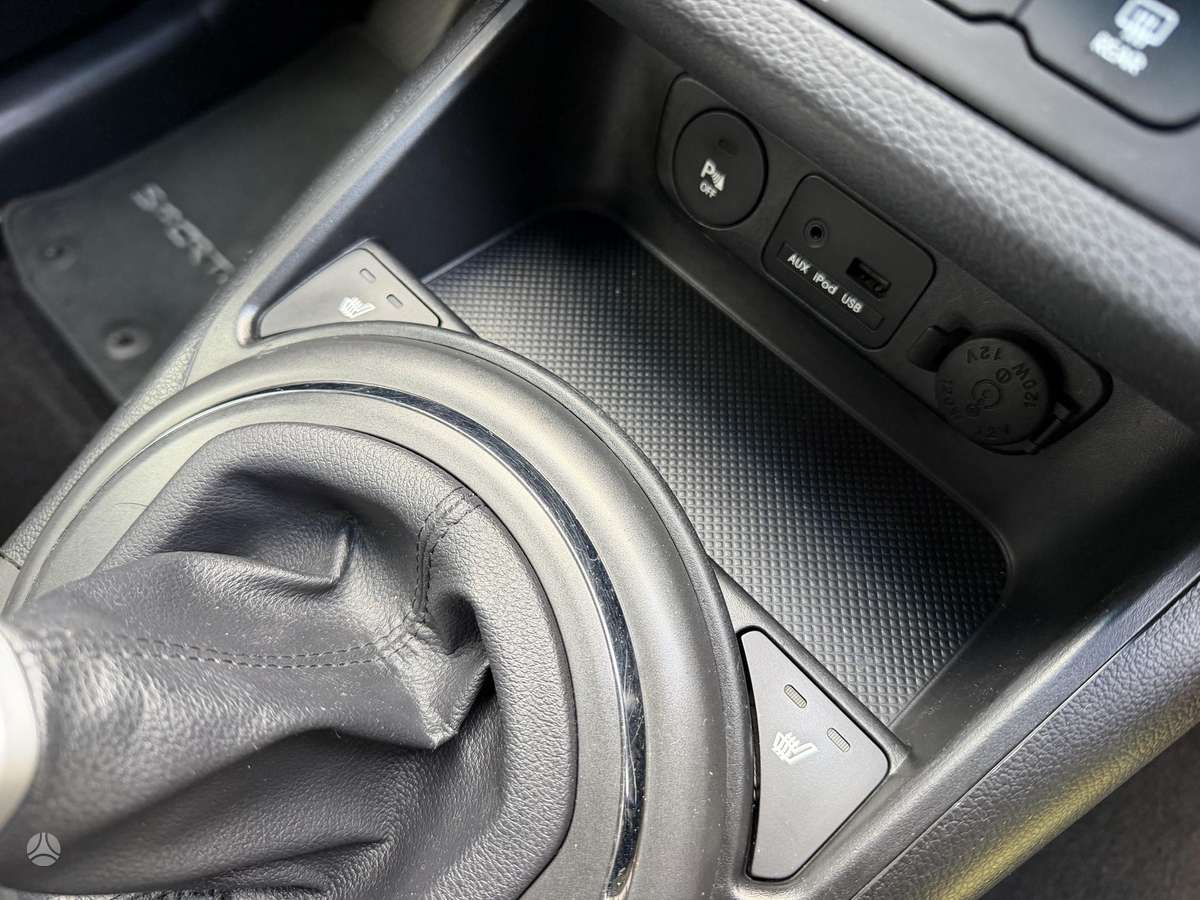 Kia Sportage 2011 — фото 13