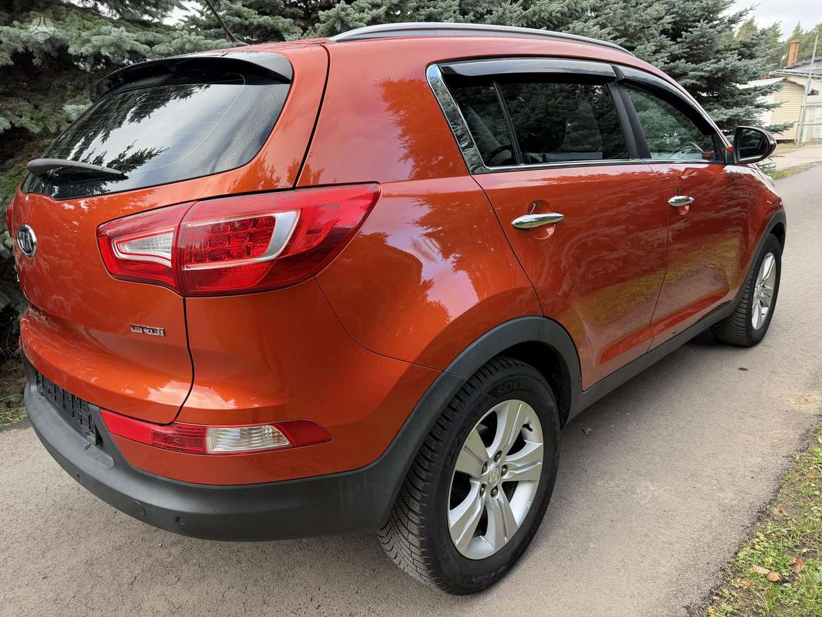 Kia Sportage 2011 — двигун 1700 cm³, 116 HP (85kW)