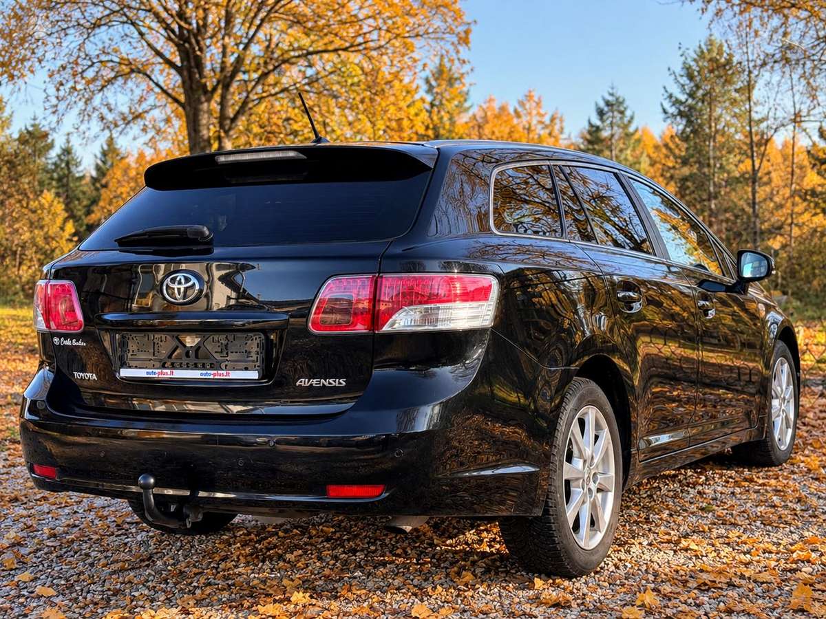 Toyota Avensis 2009 — двигун 2231 cm³, 150 HP (110kW)