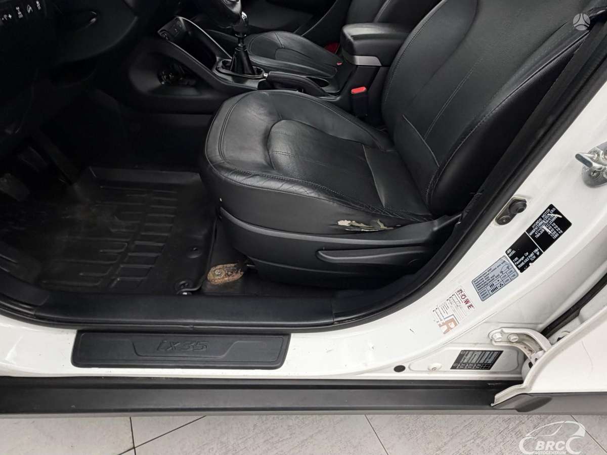 Hyundai ix35 2012 — photo 23