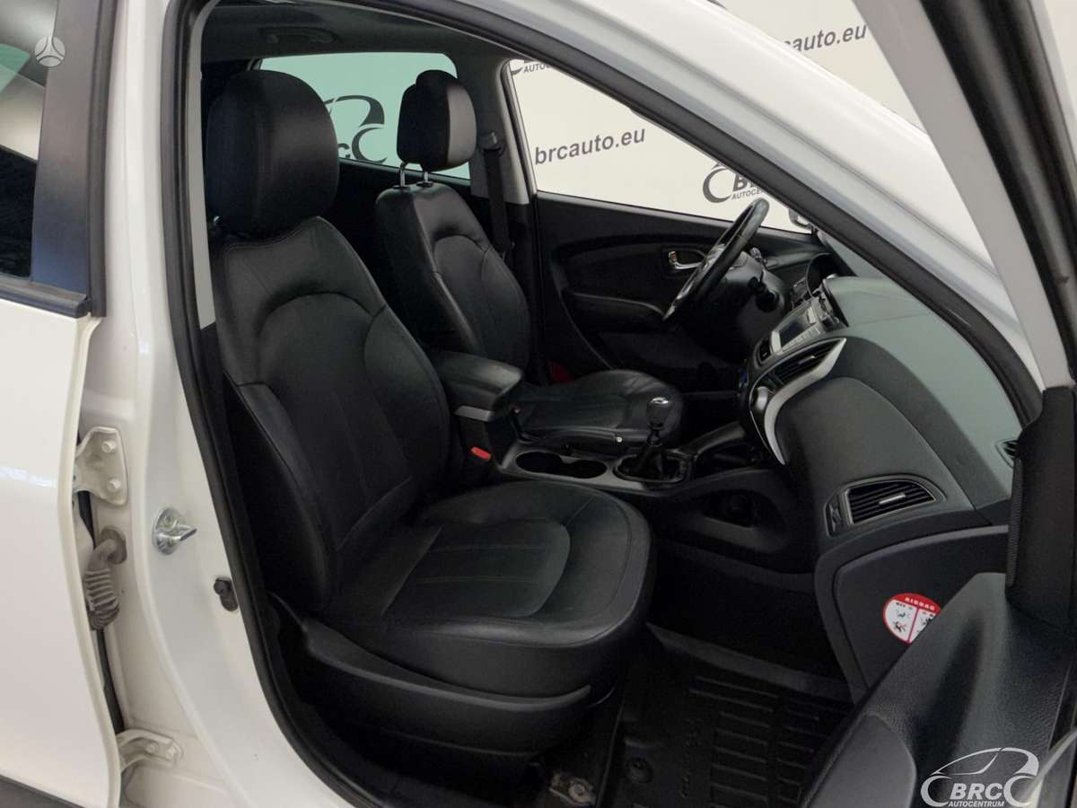 Hyundai ix35 2012 — photo 8