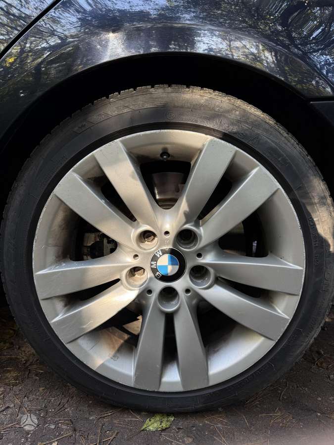 BMW 330 2006 — photo 11