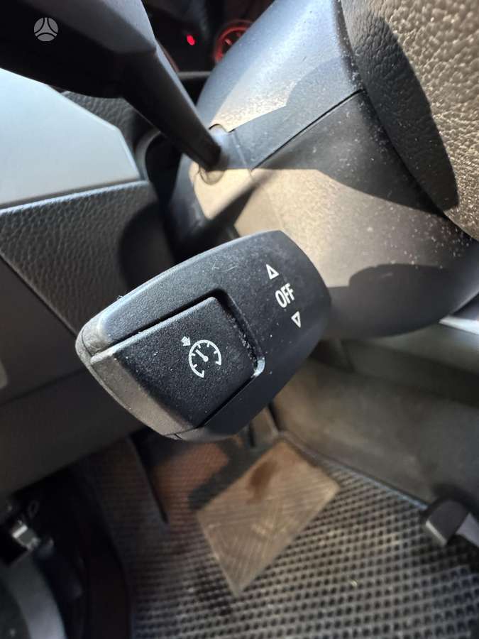 BMW 330 2006 — photo 13