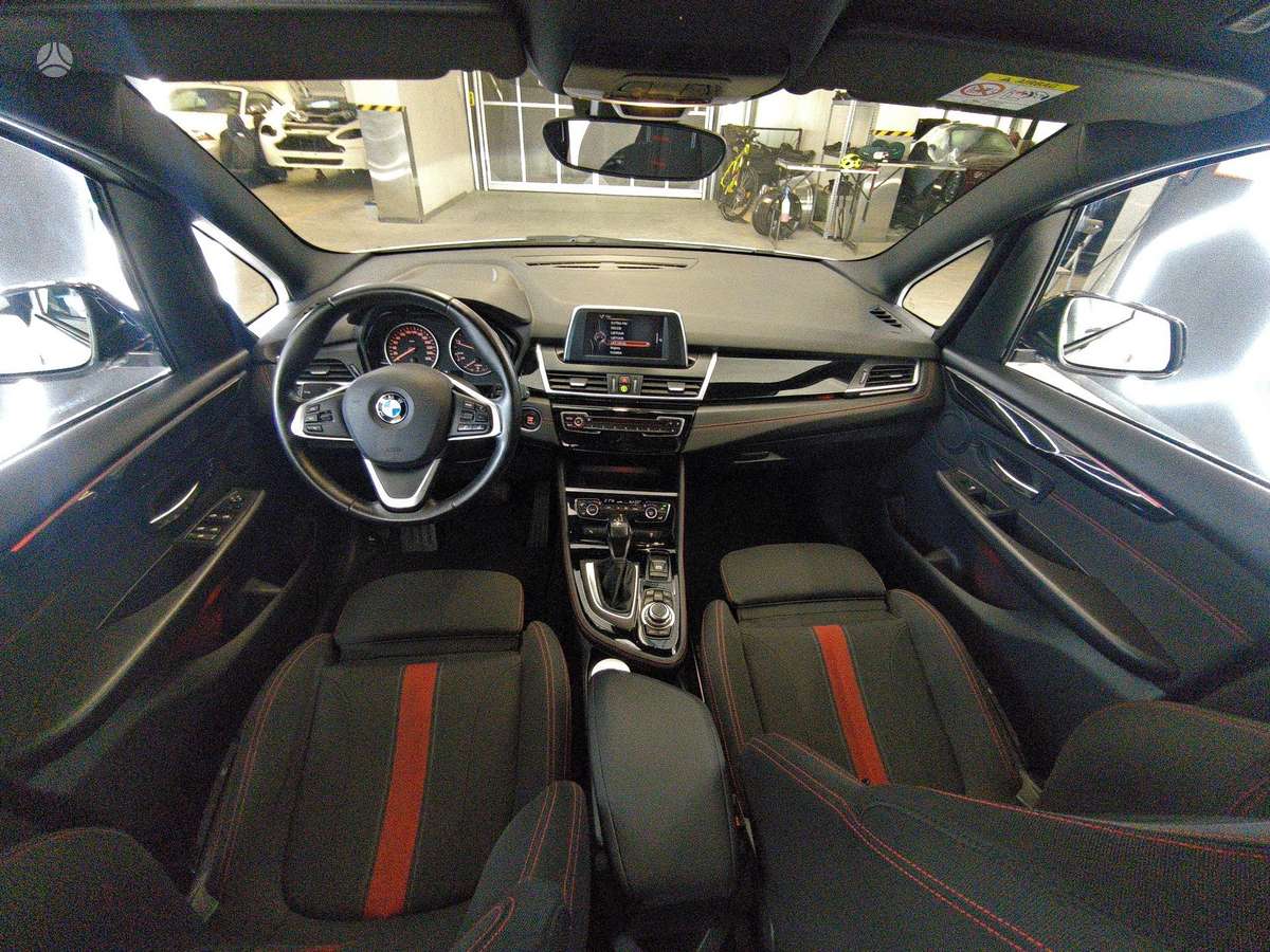 BMW 220 2015 — photo 10