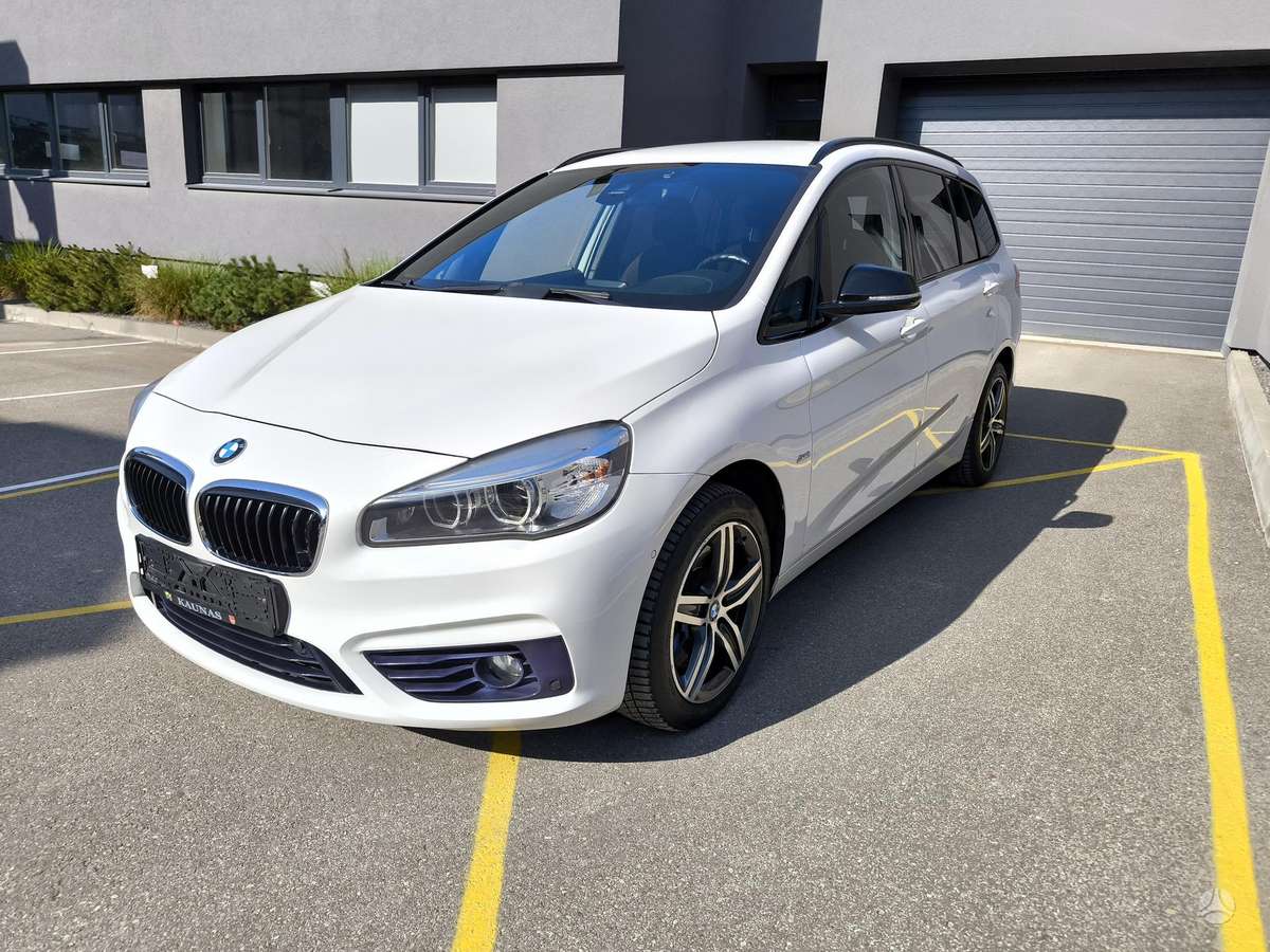BMW 220 2015 — photo 8